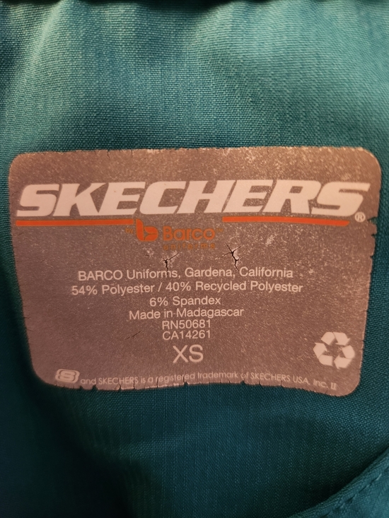 Skechers Teal V-Neck Scrub Top - Picture 2 of 3